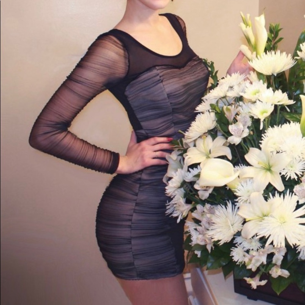 Gorgeous Black/Nude Night-Out Mini Dress